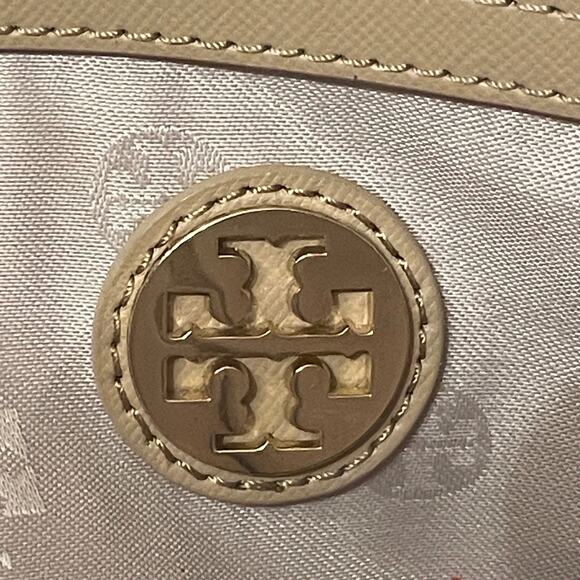 Tory Burch Robinson Double Zip Tote, Rare Color | Oatmeal Ivory Saffiano Leather - Picture 8 of 15